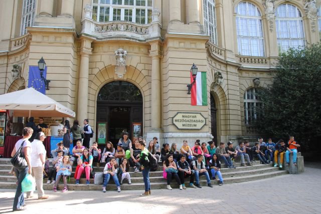 Kilátó Tanoda – Kirándulás Budapestre 2015.05.12. TÁMOP-.3.3.9C-12-2012-0099