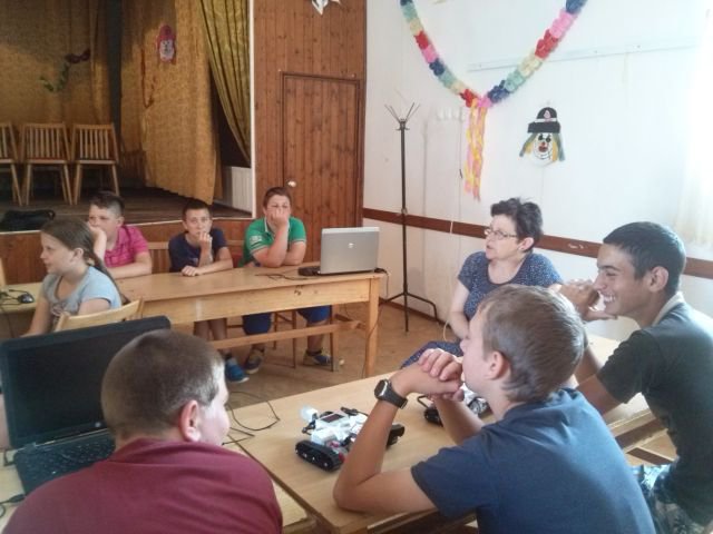 Robotépítő tábor 2014
