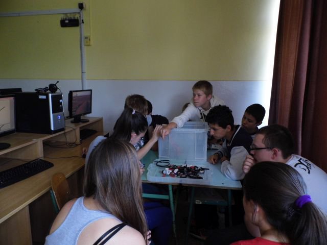 Robotépítő tábor 2014