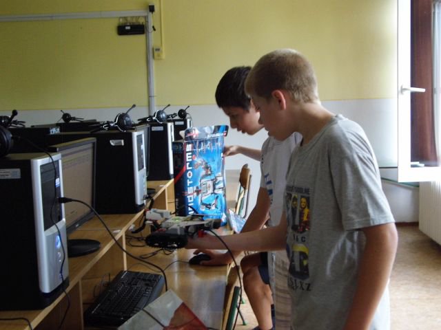 Robotépítő tábor 2014